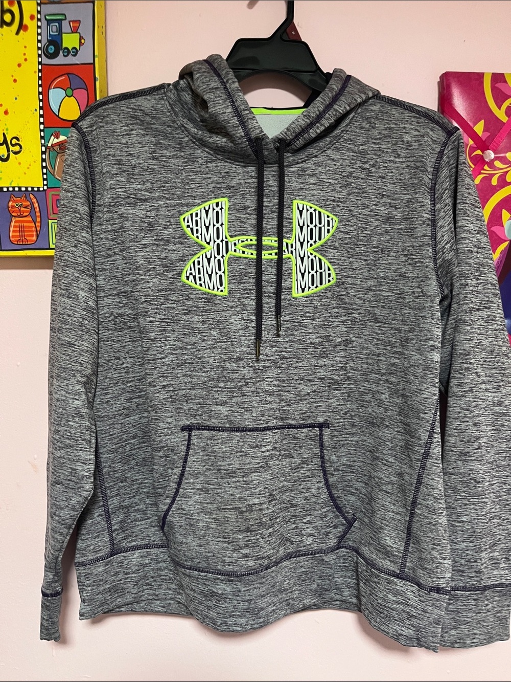 Under Armour Men’s Heather Gray Zip-Up Hoodie with Neon Yellow Accent